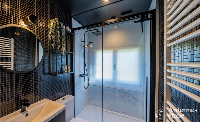 Comfortabele chalet in het pittoreske Vencimont, Ardennen