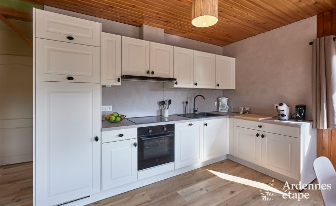 Charmante chalet in Vencimont voor 4-6 personen: gerenoveerd 2025, gezinsvriendelijke voorzieningen en fietsvriendelijke locatie