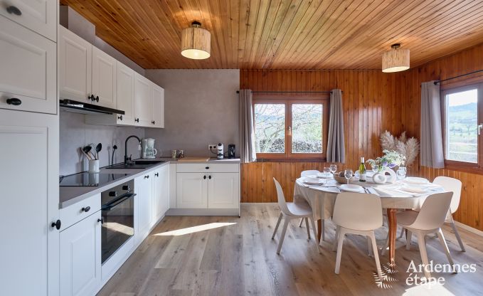 Charmante chalet in Vencimont voor 4-6 personen: gerenoveerd 2025, gezinsvriendelijke voorzieningen en fietsvriendelijke locatie