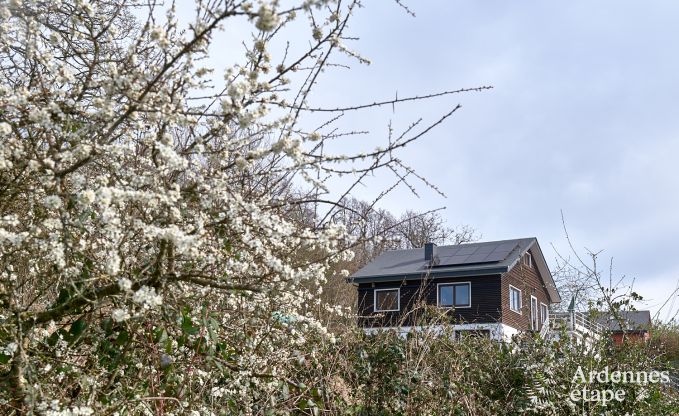 Charmante chalet in Vencimont voor 4-6 personen: gerenoveerd 2025, gezinsvriendelijke voorzieningen en fietsvriendelijke locatie