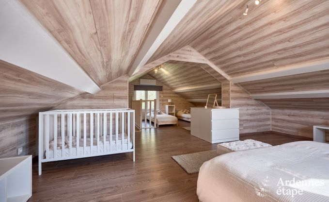 Charmante chalet in Vencimont voor 4-6 personen: gerenoveerd 2025, gezinsvriendelijke voorzieningen en fietsvriendelijke locatie