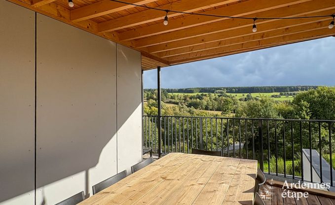 Ruime vakantiewoning in Vencimont voor 13 personen met 6 slaap- en badkamers en privtuin met trampoline en petanque