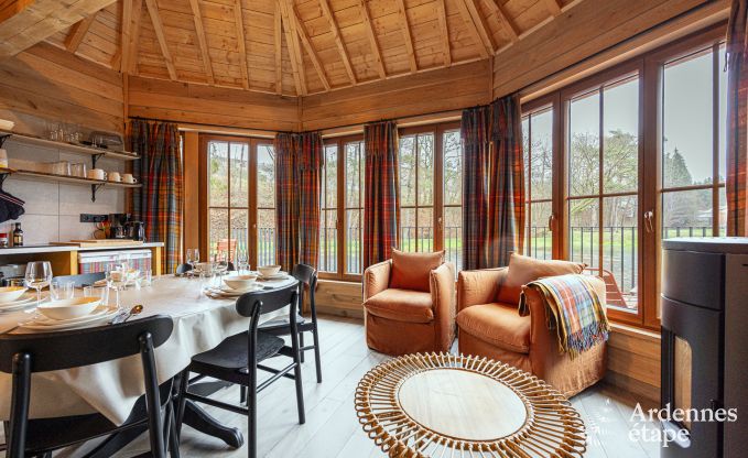 Originele paalwoning voor 5 personen in Vencimont