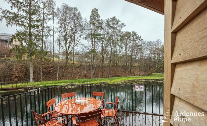 Originele paalwoning voor 5 personen in Vencimont