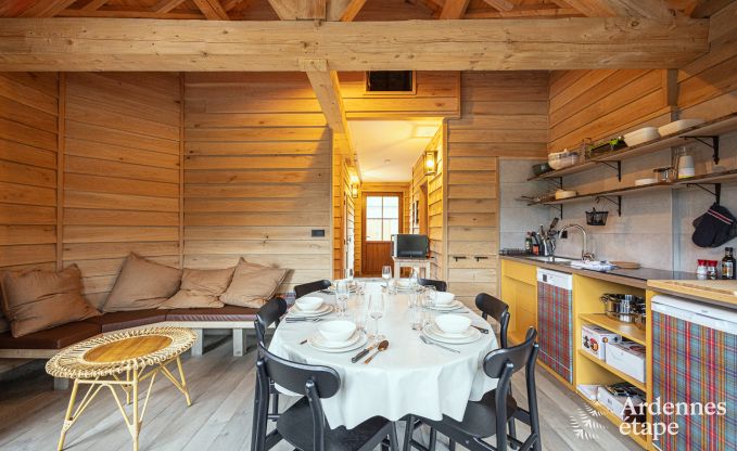 Originele paalwoning voor 5 personen in Vencimont