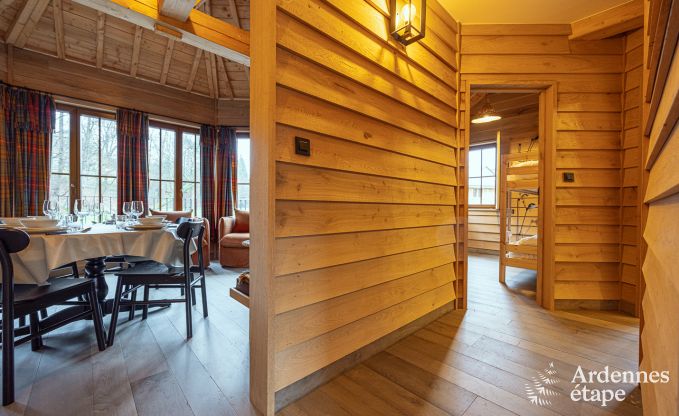 Originele paalwoning voor 5 personen in Vencimont