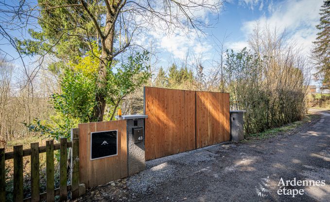 Comfortabele chalet in het pittoreske Vencimont, Ardennen