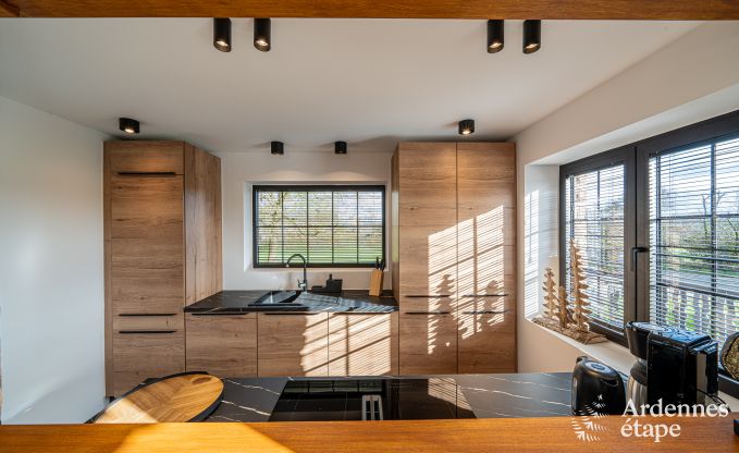 Comfortabel chalet in Vencimont voor 10 personen met moderne voorzieningen en priv�tuin in de Ardennen