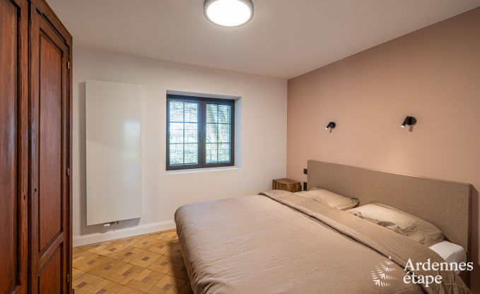 Comfortabel chalet in Vencimont voor 10 personen met moderne voorzieningen en priv�tuin in de Ardennen