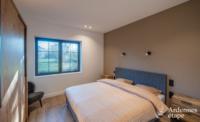 Comfortabel chalet in Vencimont voor 10 personen met moderne voorzieningen en priv�tuin in de Ardennen