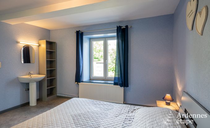 Vakantiehuis in Vencimont, Ardennen, 12 personen, 4 slaapkamers, priv� sauna, biljart, tuin aan het water