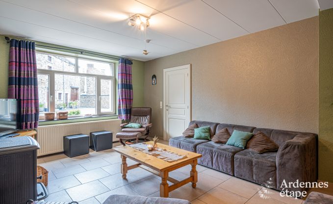 Vakantiehuis in Vencimont, Ardennen, 12 personen, 4 slaapkamers, priv� sauna, biljart, tuin aan het water