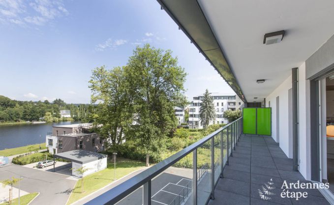 Modern appartement voor 4 personen met zicht op het meer van Vielsalm