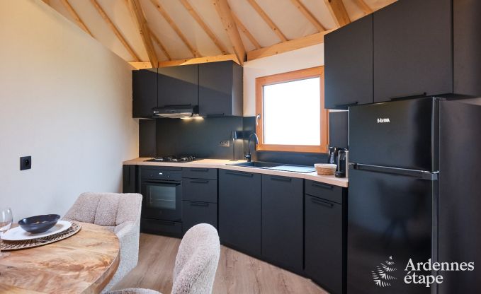 Origineel verblijf in een yurt in Vielsalm: omringd door weilanden, met tuin, opgemaakte bedden, 1 hond