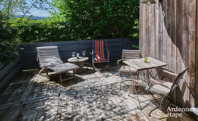 Romantische tiny house voor 2 personen met priv� jacuzzi, houtpelletkachel en tuin in Vielsalm, Ardennen