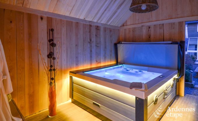 Vakantiehuis voor groepen met sauna en jacuzzi te huur in Vielsalm