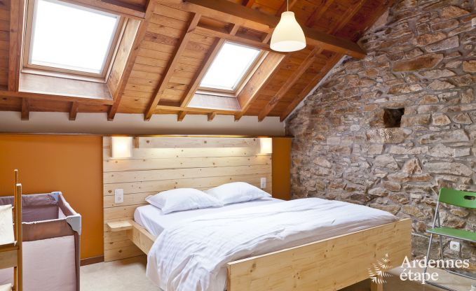 Villa met zwembad en wellness in Vielsalm voor 31 personen in de Ardennen