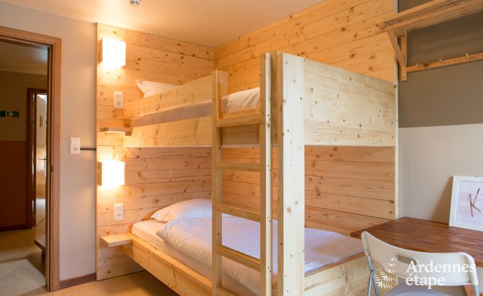 Villa met zwembad en wellness in Vielsalm voor 31 personen in de Ardennen