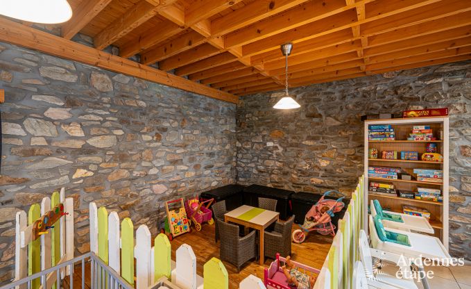 Ruim vakantiehuis in Vielsalm voor 26 personen in de Ardennen