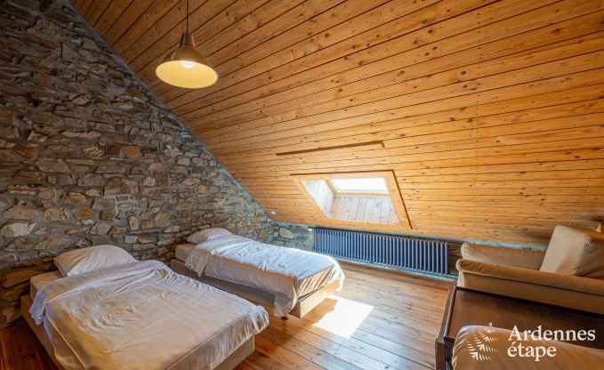 Ruim vakantiehuis in Vielsalm voor 26 personen in de Ardennen