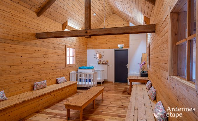 Ruim vakantiehuis in Vielsalm voor 26 personen in de Ardennen