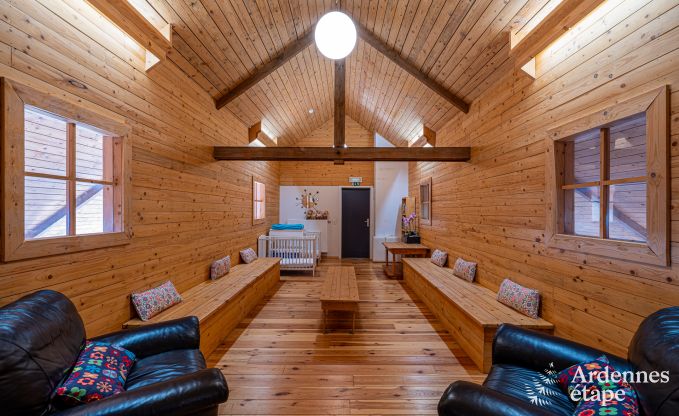 Ruim vakantiehuis in Vielsalm voor 26 personen in de Ardennen