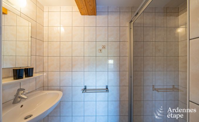 Ruim vakantiehuis in Vielsalm voor 26 personen in de Ardennen