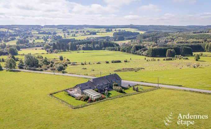 Ruim vakantiehuis in Vielsalm voor 26 personen in de Ardennen