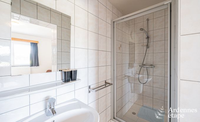 Ruim vakantiehuis in Vielsalm voor 26 personen in de Ardennen