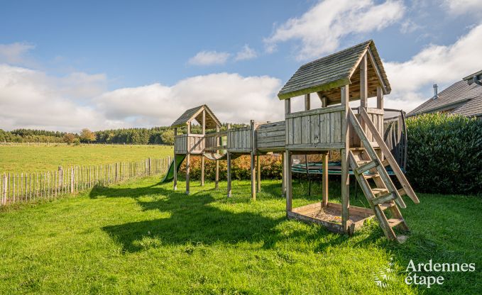 Ruim vakantiehuis in Vielsalm voor 26 personen in de Ardennen