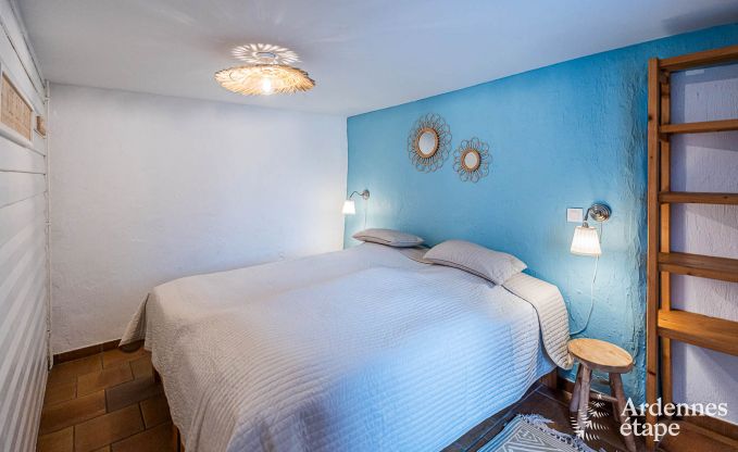 Luxe villa in Vielsalm voor 20 personen met 7 slaapkamers, binnenzwembad, sauna en priv�tuin