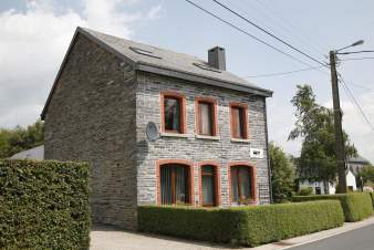 Ruim, goed verzorgd vakantiehuis met heerlijke tuin in Vielsalm, Ardennen