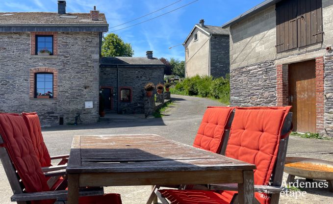 Gezellig vakantiehuis met priv�tuin in Vielsalm, ideaal voor 4 personen en huisdieren