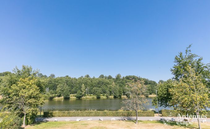 Vakantiehuis met zicht op het meer voor 6 p. in de Ardennen (Vielsalm)