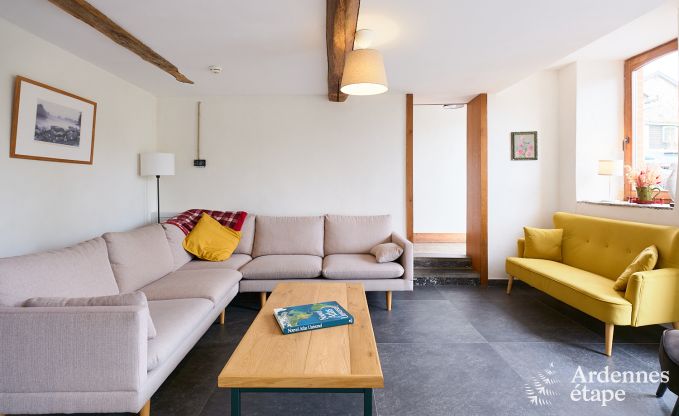 gezellige vakantiewoning met 5 slaapkamers, jacuzzi, sauna en priv� tuin in Vielsalm Ardennen