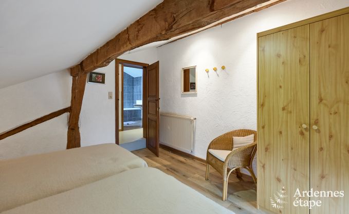 gezellige vakantiewoning met 5 slaapkamers, jacuzzi, sauna en priv� tuin in Vielsalm Ardennen