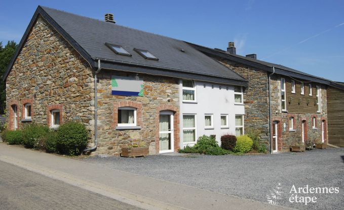 Villa met zwembad en wellness in Vielsalm voor 31 personen in de Ardennen