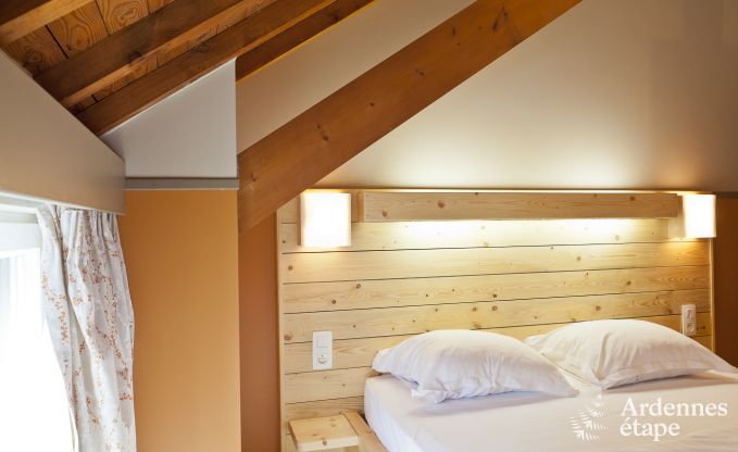 Villa met zwembad en wellness in Vielsalm voor 31 personen in de Ardennen