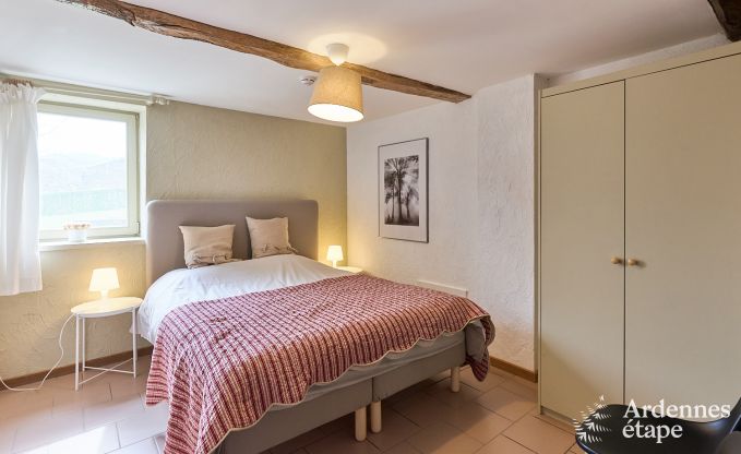 gezellige vakantiewoning met 5 slaapkamers, jacuzzi, sauna en priv� tuin in Vielsalm Ardennen