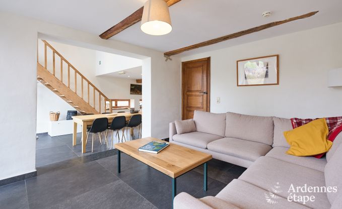 gezellige vakantiewoning met 5 slaapkamers, jacuzzi, sauna en priv� tuin in Vielsalm Ardennen