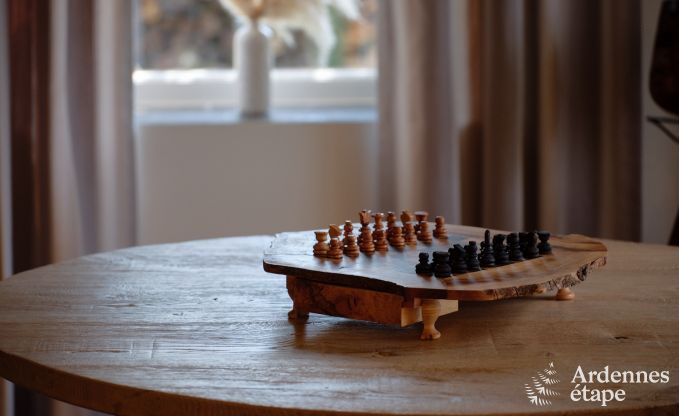 Comfortabele vakantiewoning voor 10 personen in Villers-en-Fagne met overdekt buitenzwembad en jacuzzi