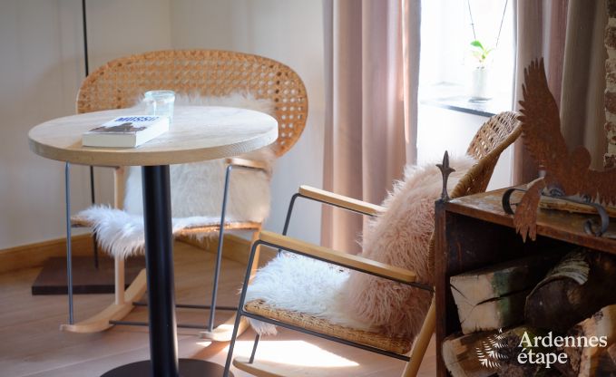 Comfortabele vakantiewoning voor 10 personen in Villers-en-Fagne met overdekt buitenzwembad en jacuzzi