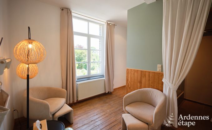 Comfortabele vakantiewoning voor 10 personen in Villers-en-Fagne met overdekt buitenzwembad en jacuzzi