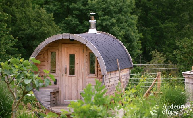 Comfortabele vakantiewoning voor 10 personen in Villers-en-Fagne met overdekt buitenzwembad en jacuzzi