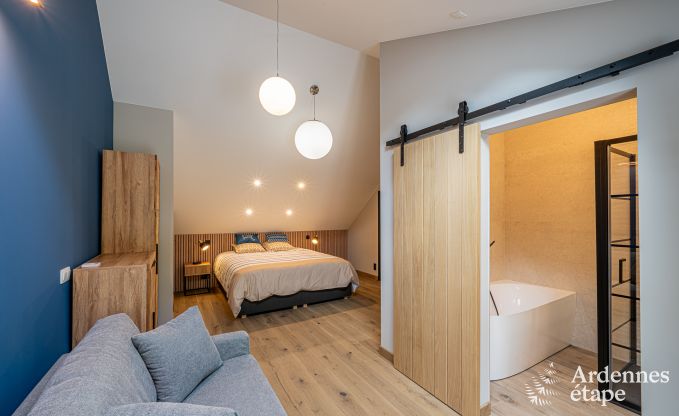 Luxueus ingericht vakantiehuis in Virelles voor 9 personen met open haard