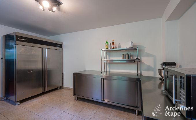 Luxueus ingericht vakantiehuis in Virelles voor 9 personen met open haard