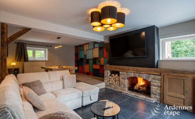 Luxueus ingericht vakantiehuis in Virelles voor 9 personen met open haard