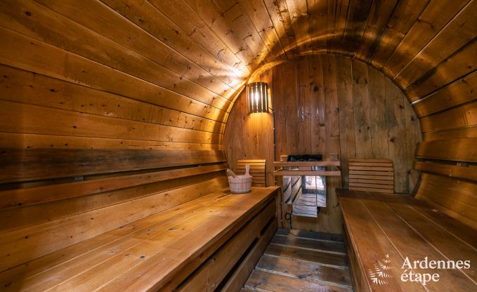 Gezellige houten chalet voor 4 personen in Viroinval