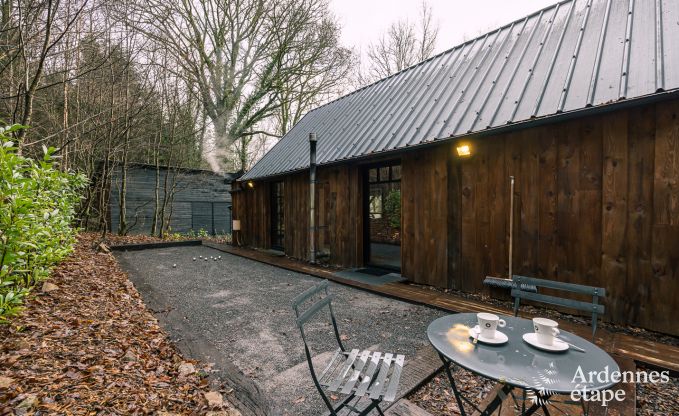 Gezellige houten chalet voor 4 personen in Viroinval