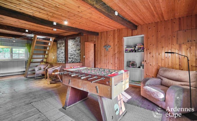 Charmante cottage voor 8 personen in Viroinval: sauna, kachel, bos dichtbij